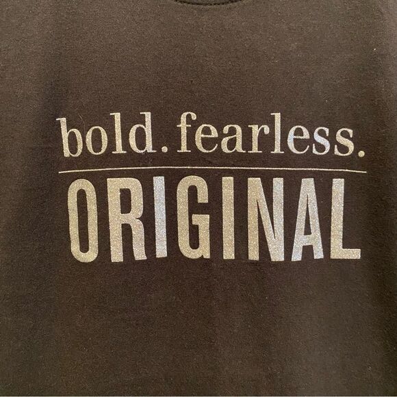 Fredricks of Hollywood T-shirt Black Glitter Bold Fearless Original Size Medium - Picture 2 of 7